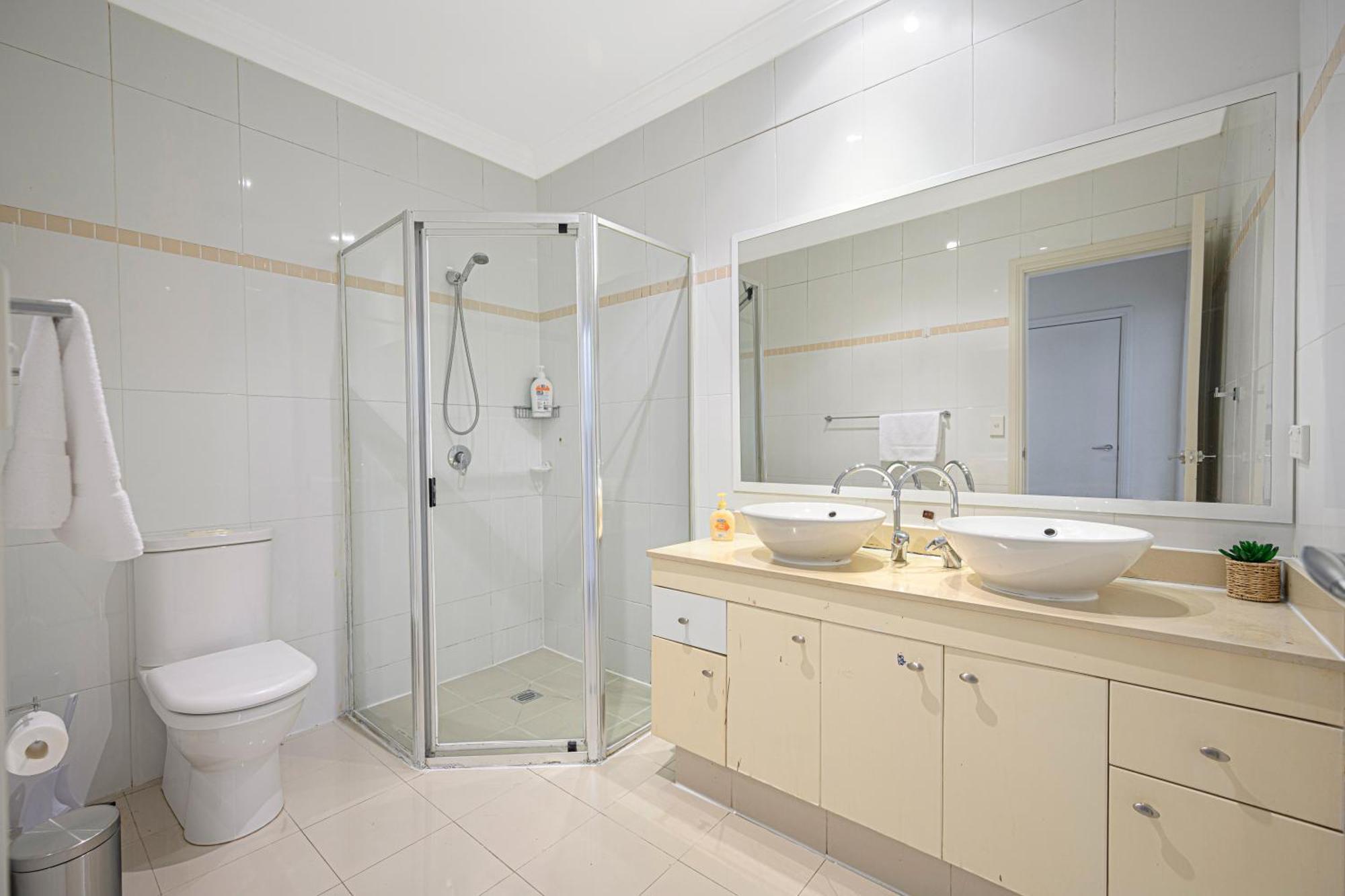 Marsfield New Modern Townhouse Casa vacanze